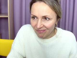 KiraSinls Fully Nude On Webcam Live Sex Chat InTheCrack