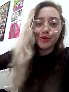 alicewthebest naked stripping on cam for live sex video chat