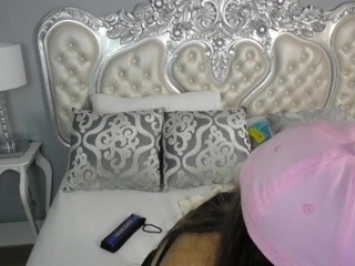Andy<3 nude on cam – live sex chat