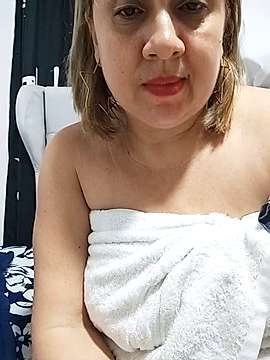 Angelina_50 naked stripping on cam for live sex video chat
