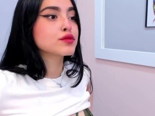 ?, Veka Volkov? nude on cam – live sex chat