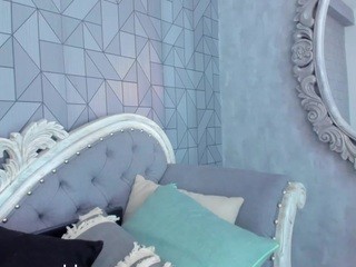 GABBY nude on cam – live sex chat