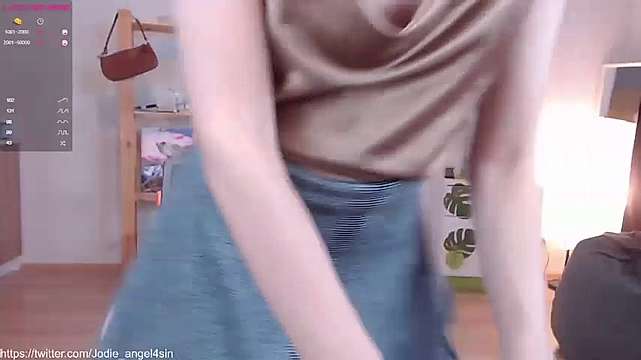 jodieangel4_sin naked stripping on cam for live sex video chat