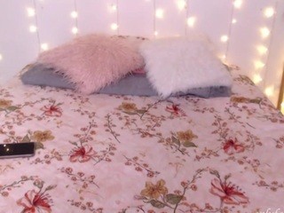 Kattlena nude on cam – live sex chat