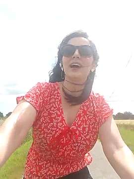 MadameJulia naked stripping on cam for live sex video chat