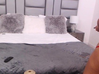 Mia-sensual nude on cam – live sex chat