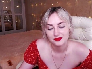 Miss-merlin nude on cam – live sex chat