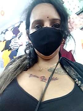 Queen-tanvii naked stripping on cam for live sex video chat