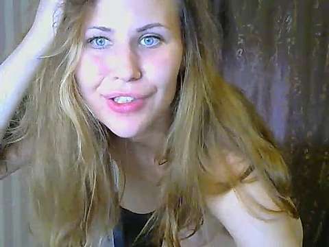 sharon3000 naked stripping on cam for live sex video chat