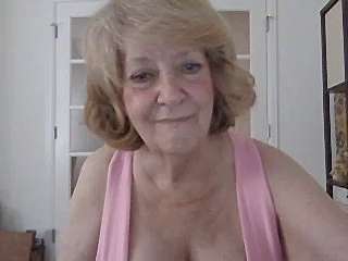 sosensual naked stripping on cam for live sex video chat