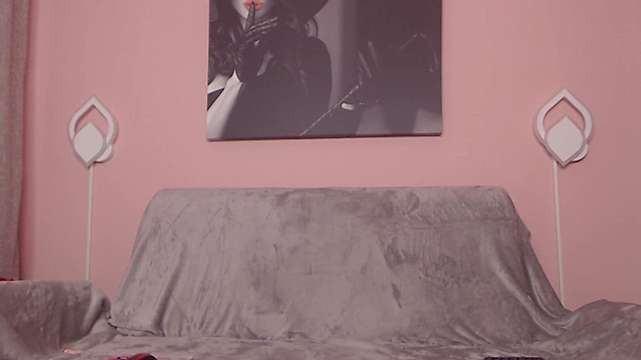 SweetChyou naked stripping on cam for live sex video chat