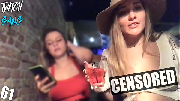 Twitch Gamer Girl Accidental Nip Slip & Flashing Boobs On Stream #61