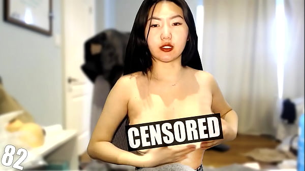 Twitch Gamer Girl Accidental Nip Slip & Flashing Boobs On Stream #82