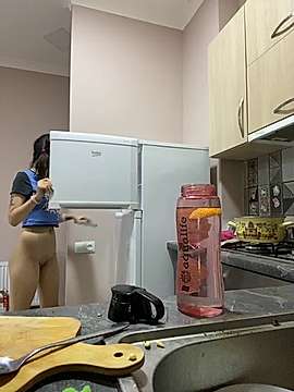urlilfriendloli naked stripping on cam for live sex video chat