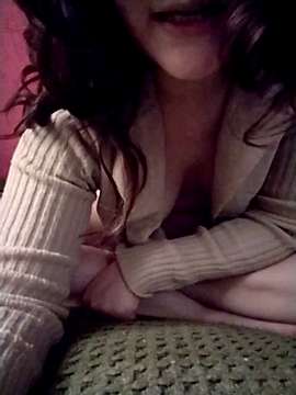 AcceptedNight naked stripping on cam for live sex video chat