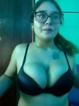 Alex-Foxy naked stripping on cam for live sex video chat