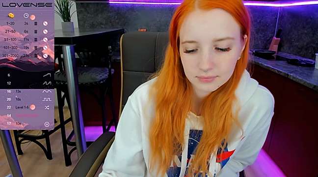 Alisha_Si naked stripping on cam for live sex video chat