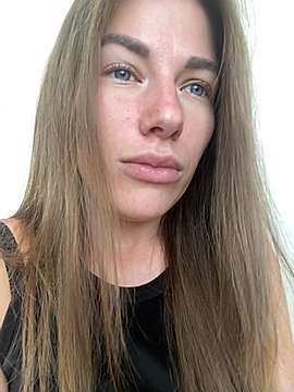 Alison__24 naked stripping on cam for live sex video chat