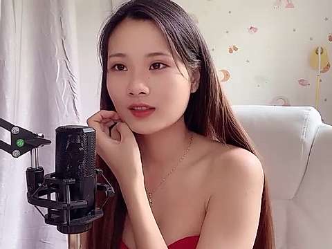Ambitionbaby naked stripping on cam for live sex video chat