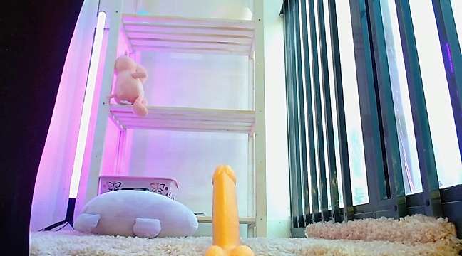 Ash_Mayer naked stripping on cam for live sex video chat