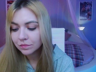 Ashton nude on cam – live sex chat