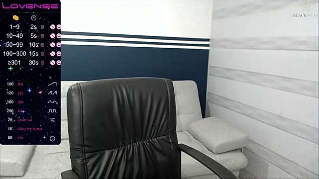 Ayra_Zydan naked stripping on cam for live sex video chat