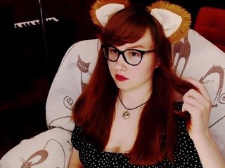 Carolgiggly nude on cam – live sex chat