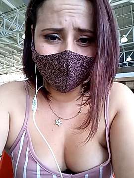 cataleya-queen naked stripping on cam for live sex video chat