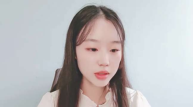 ChelsieBaby naked stripping on cam for live sex video chat