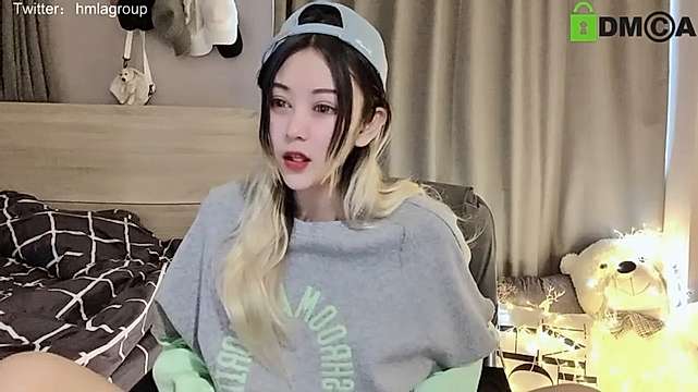 chgirls naked stripping on cam for live sex video chat