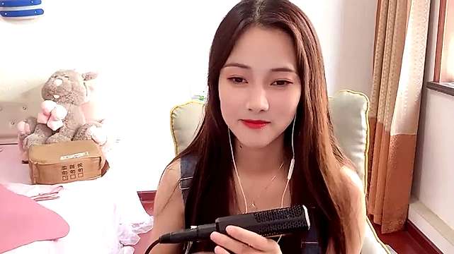 cola-Baby naked stripping on cam for live sex video chat