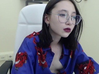 Darkness-Angel nude on cam – live sex chat