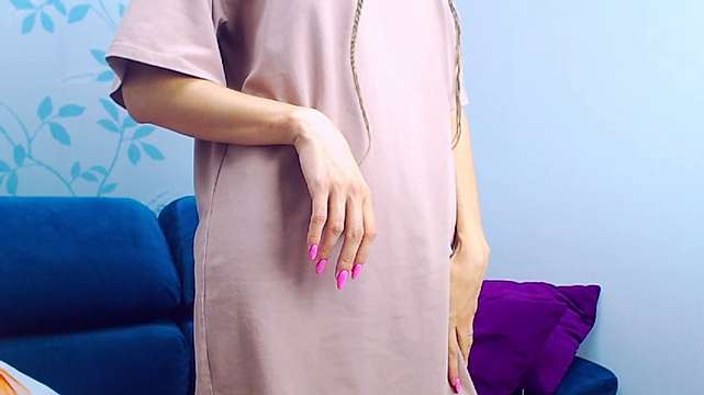 DarlaWill naked stripping on cam for live sex video chat