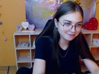 EmmaRobertsonn nude on cam – live sex chat