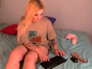 Enny-Peach nude on cam – live sex chat