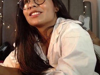 ?, ValeryVegas ? nude on cam – live sex chat
