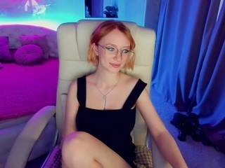 ?, Juliiia? nude on cam – live sex chat