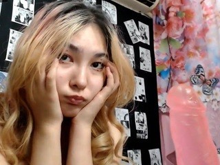 Fendi-01 nude on cam – live sex chat