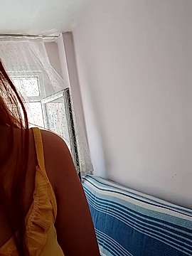Gamze2020 naked stripping on cam for live sex video chat