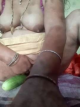 geetahousewife naked stripping on cam for live sex video chat