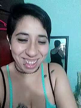 Gina_Lura_ naked stripping on cam for live sex video chat