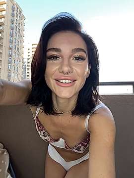 __Hard_Keeper naked stripping on cam for live sex video chat