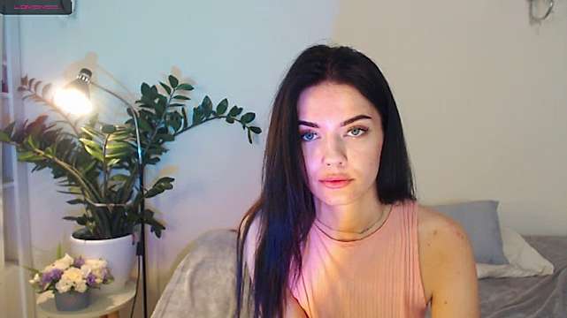 Harley_qxx naked stripping on cam for live sex video chat