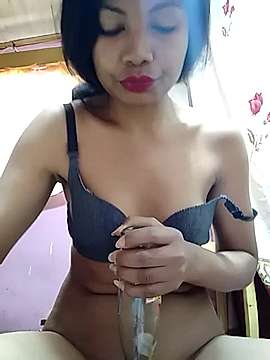 Hornysexyoli naked stripping on cam for live sex video chat