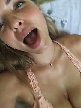 HotSexyLady_1 naked stripping on cam for live sex video chat