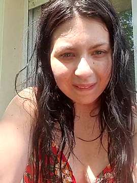 lanashka naked stripping on cam for live sex video chat