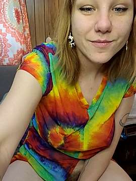 Luna-MorningStar naked stripping on cam for live sex video chat
