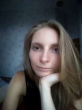 Mari_Cheri naked stripping on cam for live sex video chat