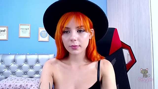 _Mary_Jane naked stripping on cam for live sex video chat