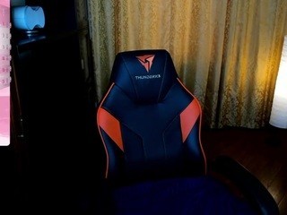MellDope nude on cam – live sex chat